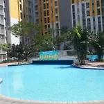Studio With Pool & Next To Mall